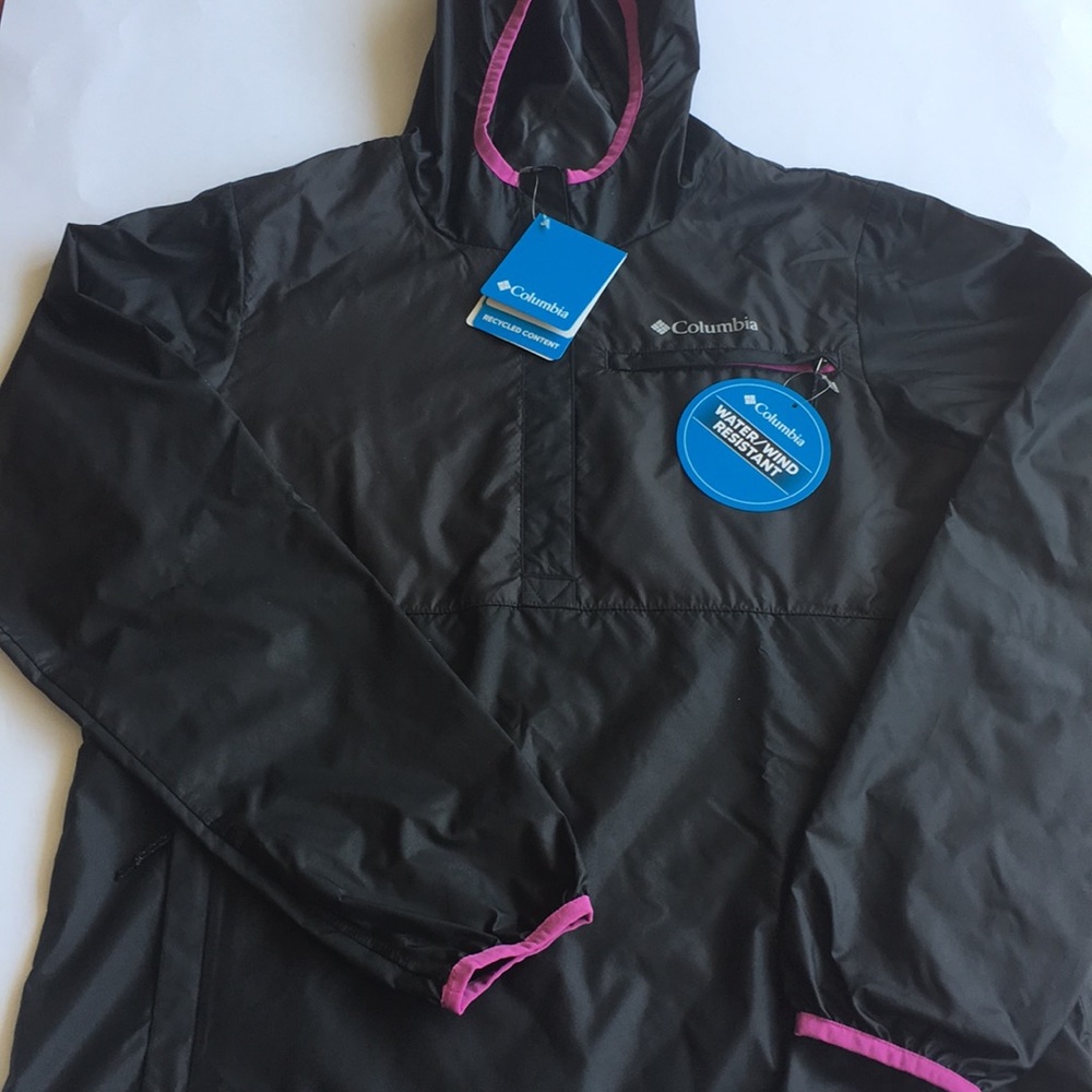 NWT Women’s COLUMBIA Mountain Side Windbreaker